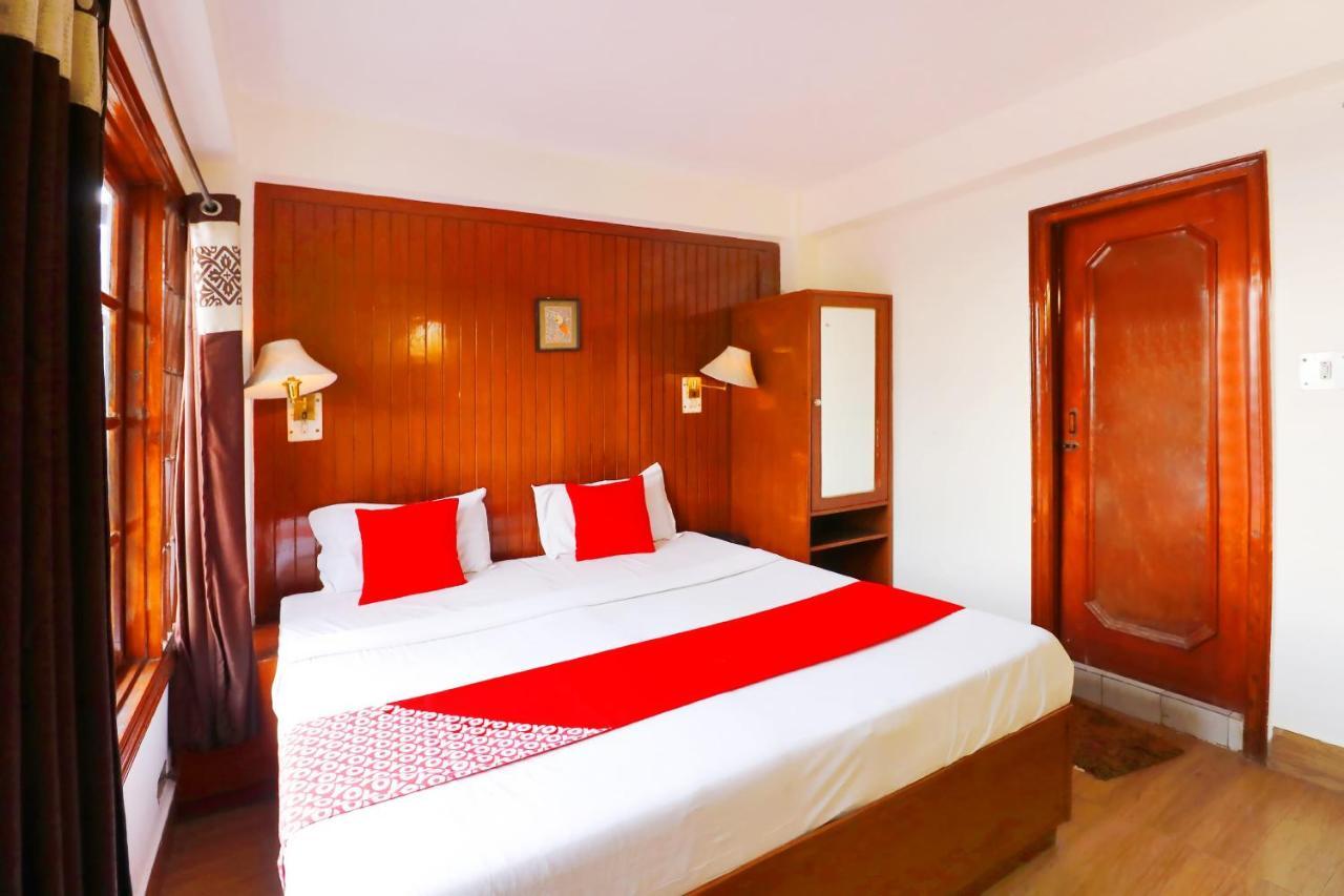 Oyo 45337 Hotel Woodland Shimla Eksteriør bilde