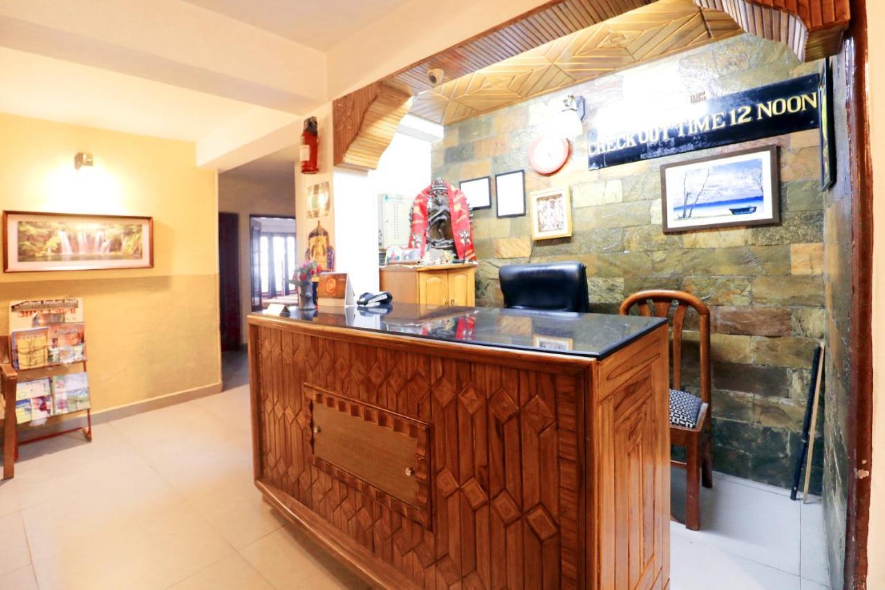 Oyo 45337 Hotel Woodland Shimla Eksteriør bilde
