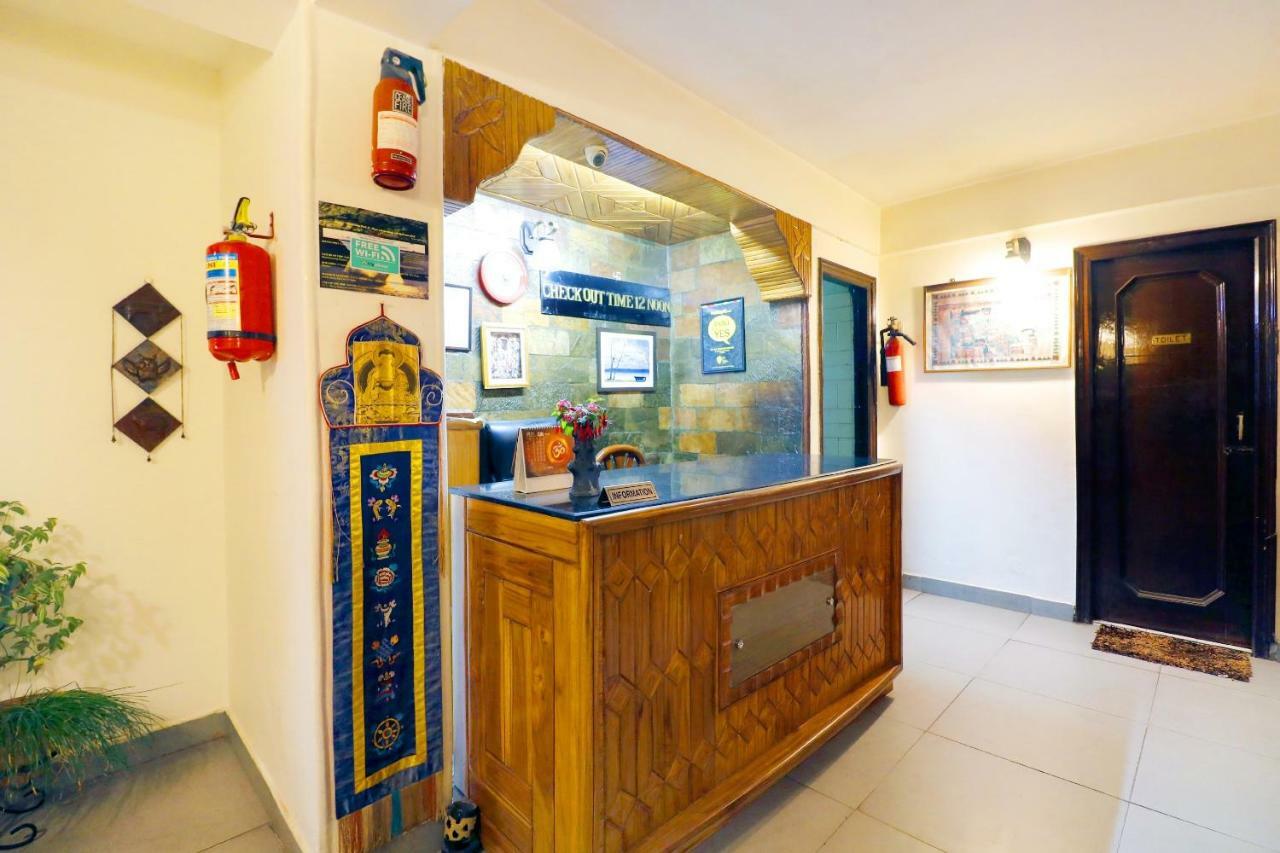 Oyo 45337 Hotel Woodland Shimla Eksteriør bilde